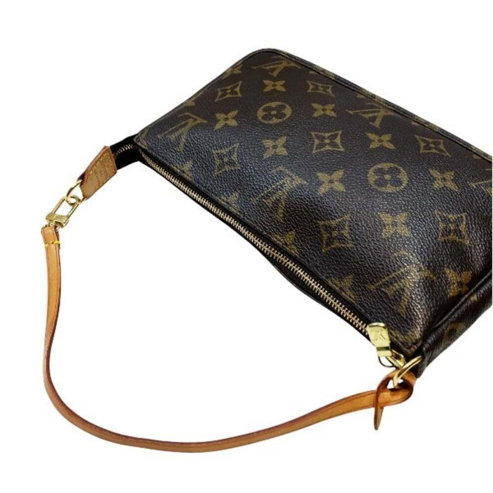 LOUIS VUITTON Brown Monogram Pochette Shoulder Bag - Picture 9 of 9